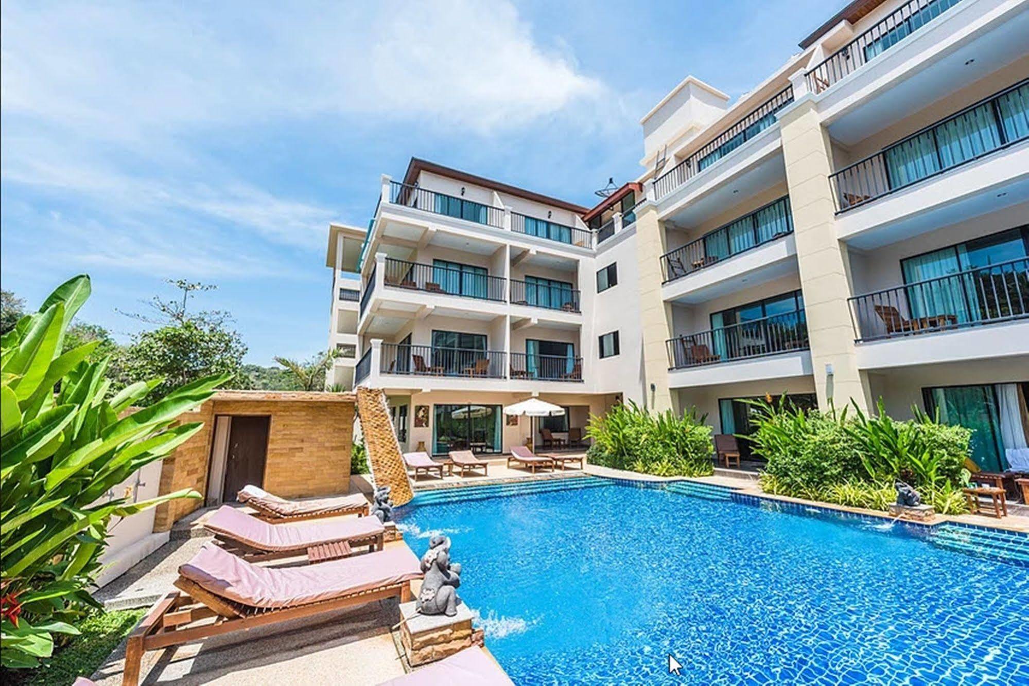 The Windmill Phuket Hotel Rawai Exterior foto